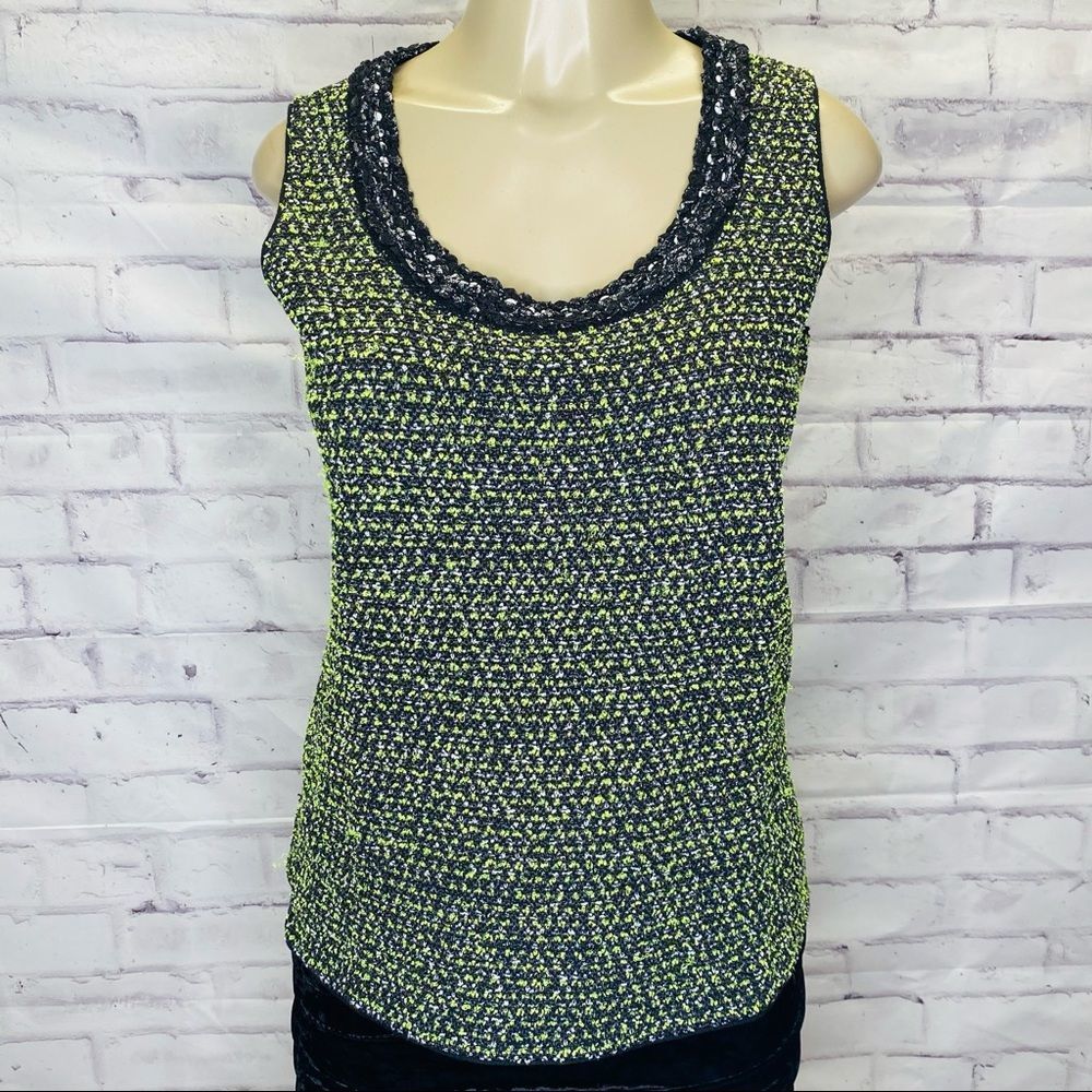 Sleeveless Tweed-Look Knit Top with Beaded Scoop Neck - Green/Black